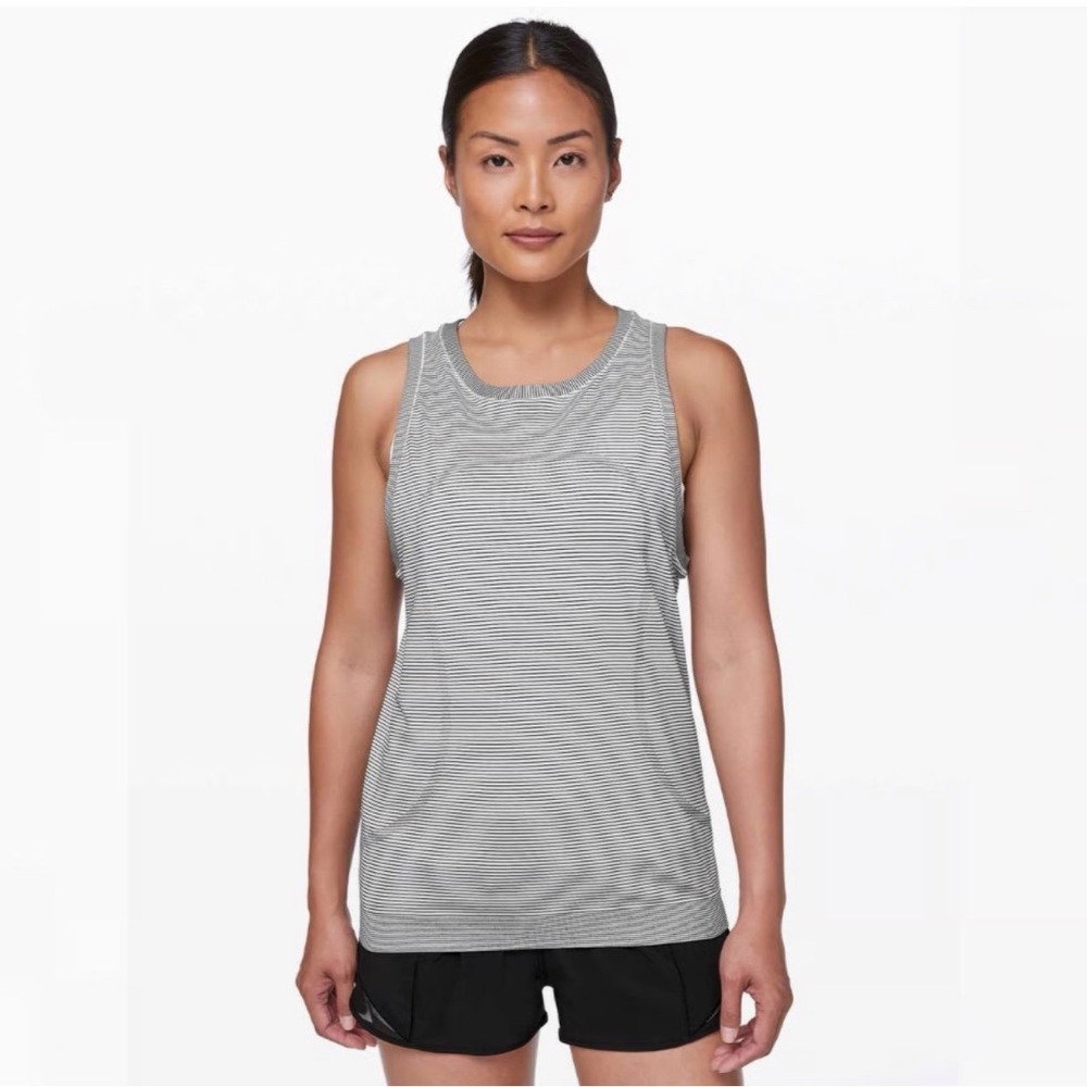 LULULEMON Swiftly Tech Racerback Tank‎ Top in Slate / White Women's Size 6